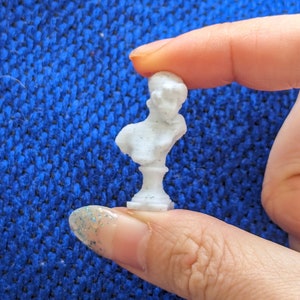 Pocket Sappho Bust- lesbian good luck charm for sapphics