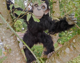 Bébé chimpanzé - poseable art doll