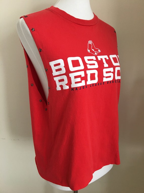 red socks shirt