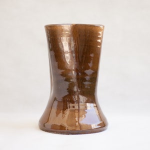 Vintage corolla vase, handkerchief vase, pottery, brown ceramic, flower pot, interior decoration, pottery, home decor, 50&#39;s