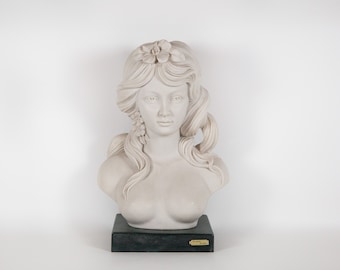 Vintage bust, woman bust, resin bust, Escorpiao do ouro, topless woman, resin statue, base, interior decoration, home decor