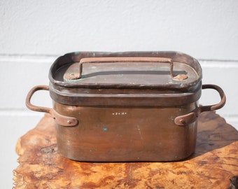 Old copper dauber, copper braising pan with handles, pot, monogrammed P.M, old copper accessories, kitchen, 19th century
