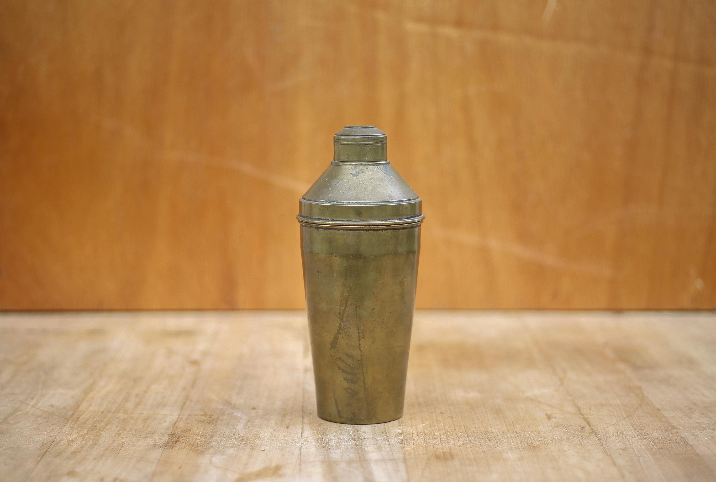 Shaker à Cocktail Ancien En Métal Argenté - Collection Bar - Taches à Nettoyer