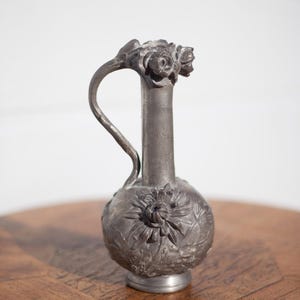 Old tinplate vase, pure Paris tinplate, soliflore tinplate vase with relief flower pattern, art tinplate, collection, art nouveau, pewter vase