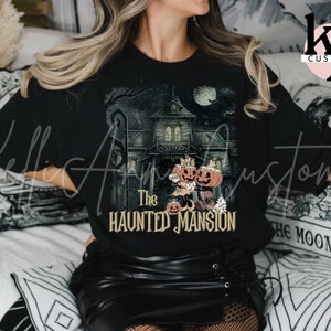 The Haunted Mansion Shirt, Haunted House, Halloween Party, Pumpkin Shirt, Retro Halloween Shirt, Spooky, Pumpkins, Haunted