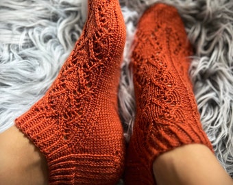 Handknit Red Lace Ankle Socks, Home socks, size 6,5- 7. Gift for Her