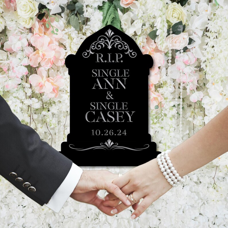Custom RIP Bride & Groom Gravestone Sign, Funny Wedding Reception ...