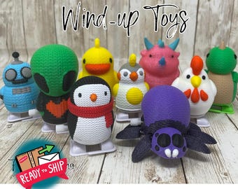 Wind-up walking toys with a Crochet or Knitted effect, 3d printed, Figurine, Stocking Stuffers