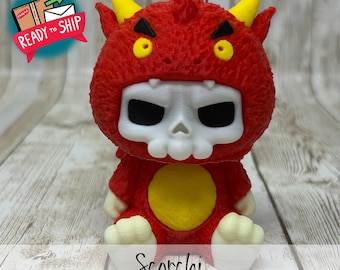 Scorchi el Skubbie: Un dije de calavera chibi para tu bolso, coche, cartera o llavero. Listo para enviar.