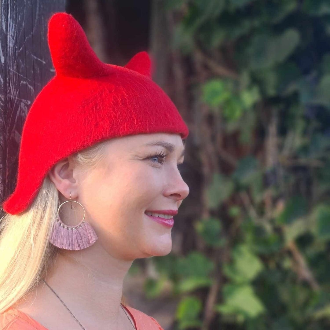 Kichka Hat and Medieval Kika Helmel is Costume Hat, Horns Cap, Ears Hat ...