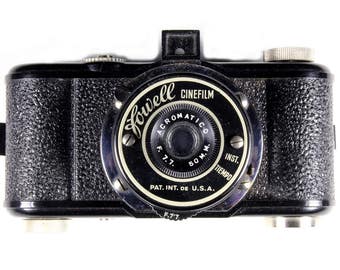 Vintage 1950s Fowell Camera Bakelite