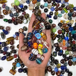 Assorted glass beads bulk store