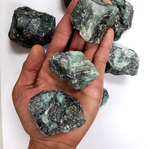 Raw Emerald Stone - Large Chunk Emerald Rough Stone - Emerald Crystal Stone Rock for Tumbling, Cabbing, Polishing