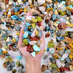 Crushed Crystal Chips Bulk, Madagascar Tiny Rough Stones Mix for Gemstone Crafting, Tumbling, Candles and more
