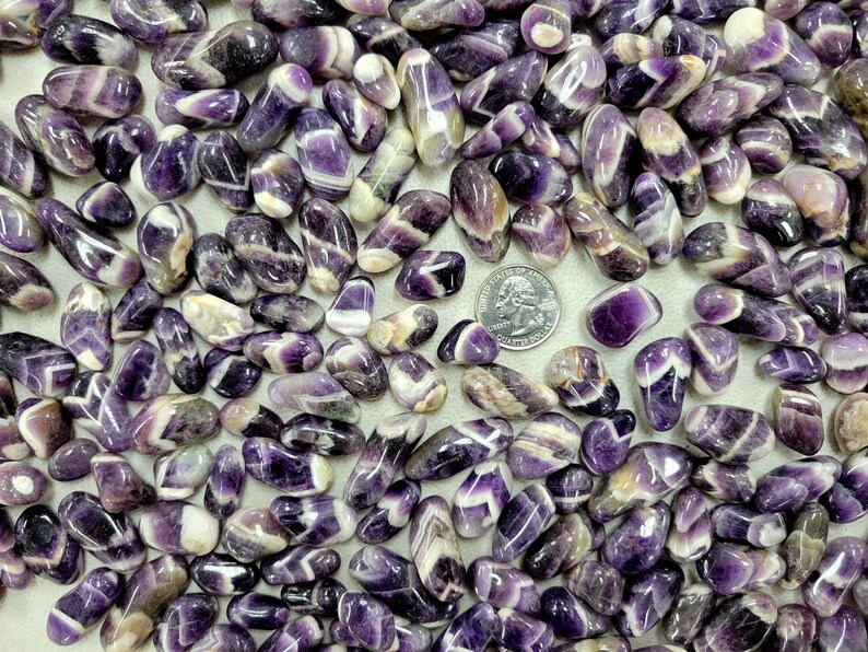 Tumbled Chevron Amethyst Crystals 1/2 inch to 1.5 inches Small Amethyst Crystal Tumbles immagine 2