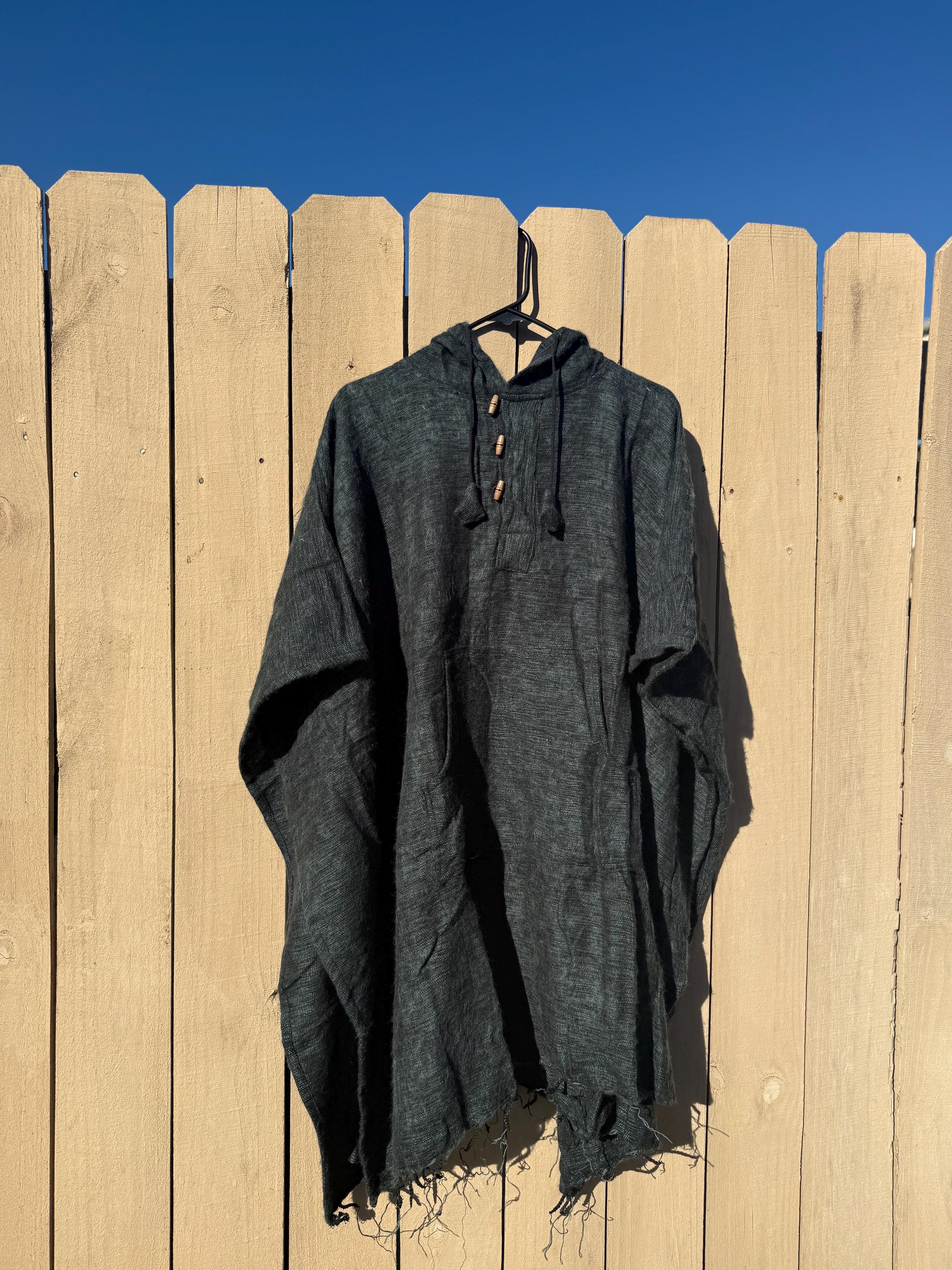 ジャケット・アウター evam eva yak wool poncho charcoal Yak Wool Blend Poncho - Etsy