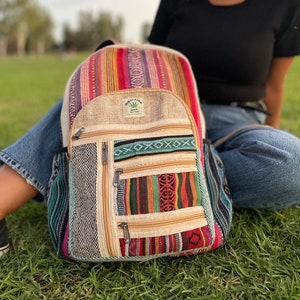 Grand sac à dos en chanvre, sac à dos en chanvre de 17 pouces, sac à main en chanvre, sacs hippies, sacs esprit libre, sacs de voyage, sac équitable, cartable