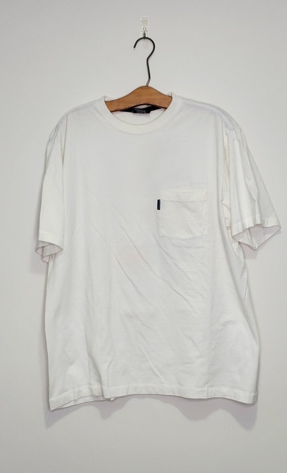 Vintage Nautica White Tshirt. MEDIUM