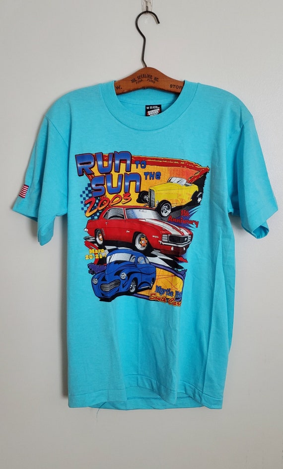 Vintage 2000s Blue Classic Car t-shirt. MEDIUM