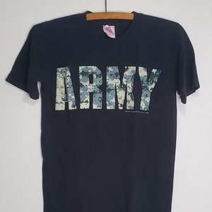 Vintage Army Tshirt SMALL