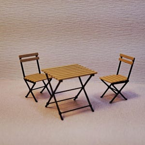 square table and 2 chairs in quarter scale - made in nickel silver - dollhouse 1:48th scale - miniature for dolls