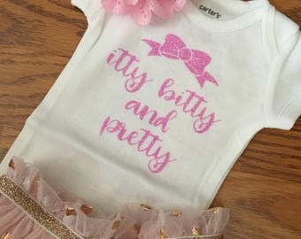 Itty Bitty and Pretty Bodysuit, Pink Glitter, Baby Girl, Girl Bodysuit, New Baby Bodysuit, Baby Gift, Bow Bodysuit, Itty Bitty Bodysuit,