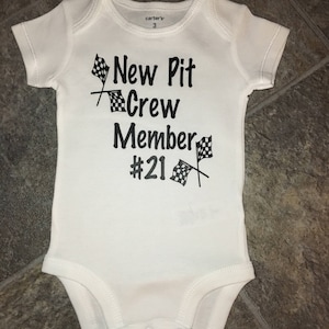 Rennsport-Body, neue Pit Crew Mitglied Body, Rennen Fahnen, Racing, Pit Crew, kariert, Baby Body, Baby-Kleidung, Rennsport-Body