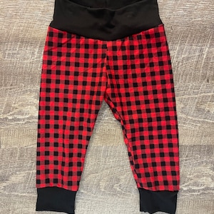 Red Plaid Leggings, Leggings, Checkered Leggings with Black Band, Toddler Leggings, Infant Outfit, Girls Clothing, Infant Leggings, Legging