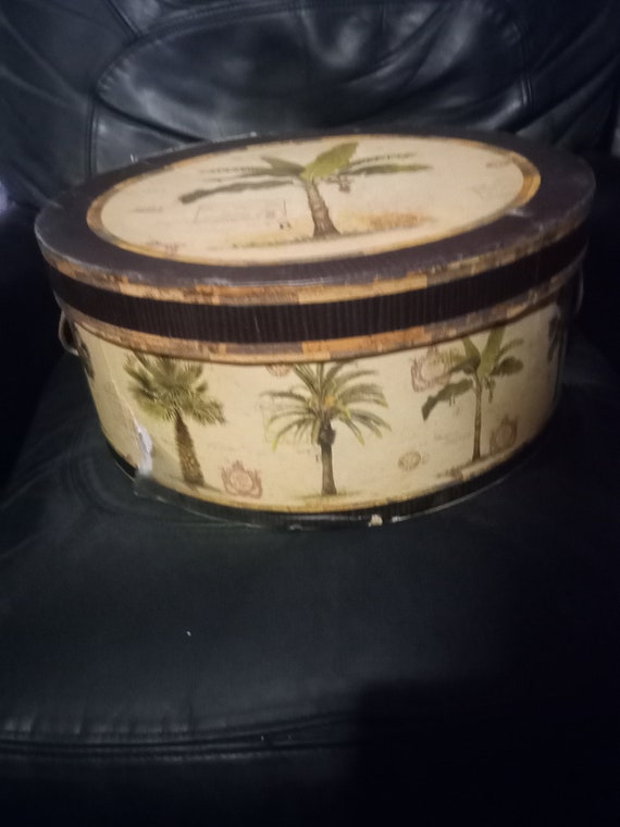 90s Tri costal  Vintage Tropical hat box with lid