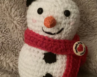 Bonhomme de neige au crochet