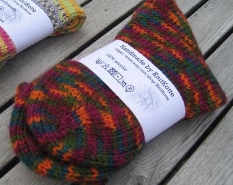 Calcetines tejidos de las mujeres