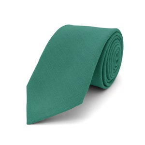 Green color , linen bow tie, noeud papillon vert foncé,wedding necktie,noeuds papillon, linen necktie, green bow tie for men