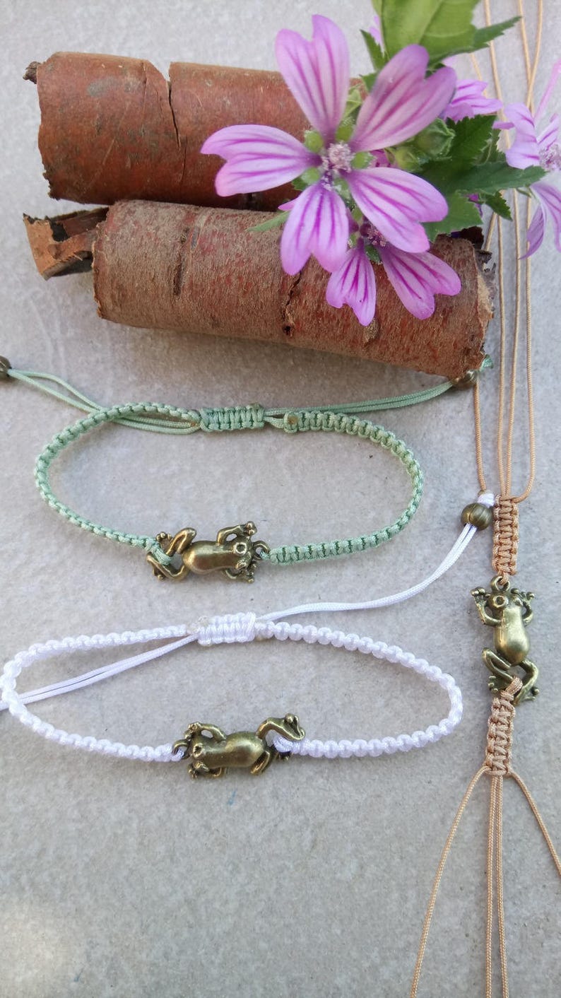 Bracelet macramé petite grenouille bronze image 2