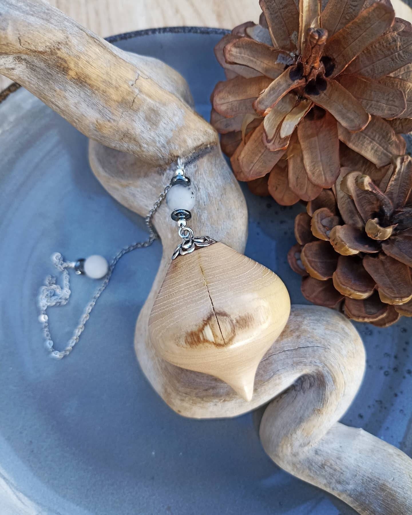 Pendule en Bois de Châtaignier