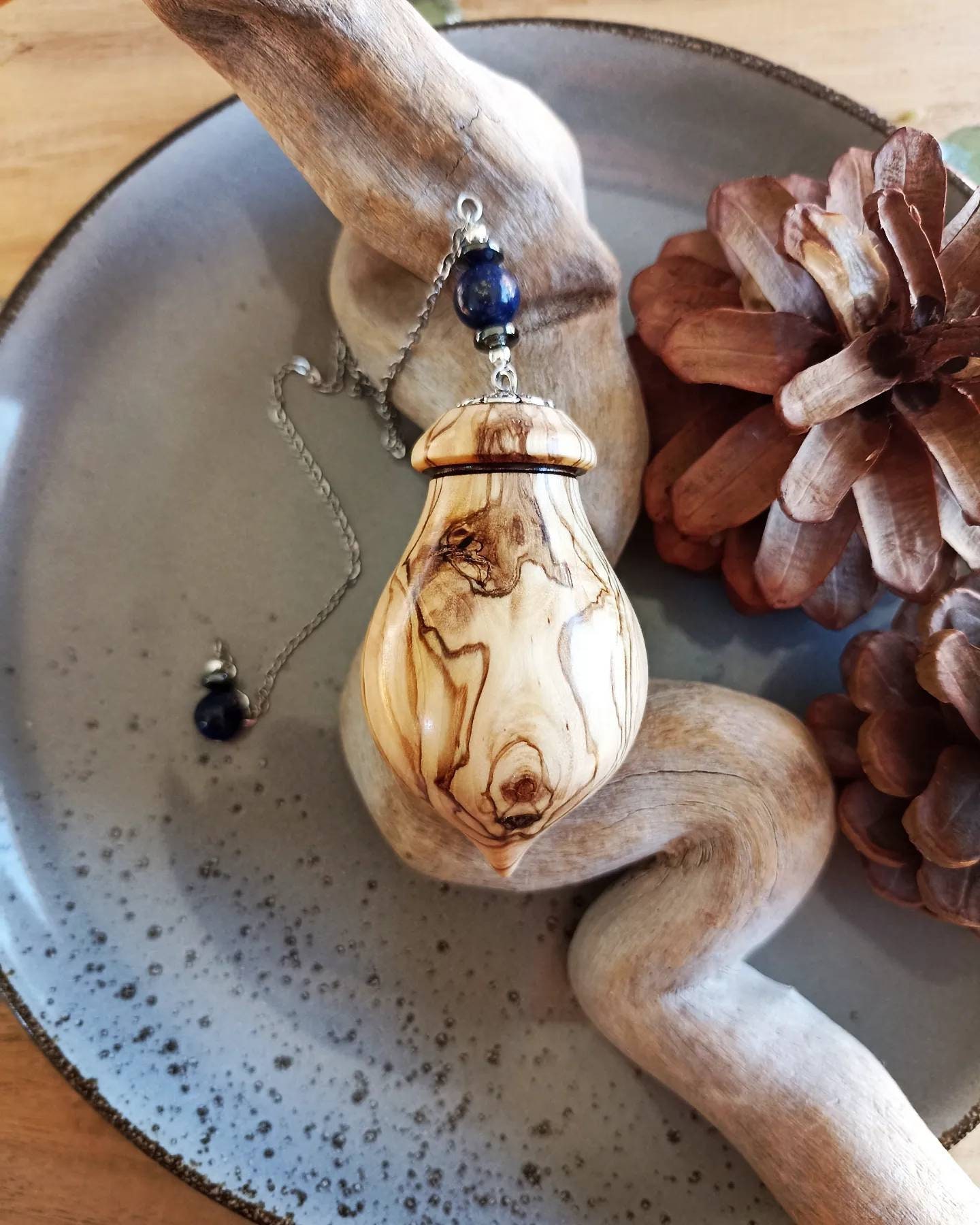 Pendule en Bois d'olivier Centenaire