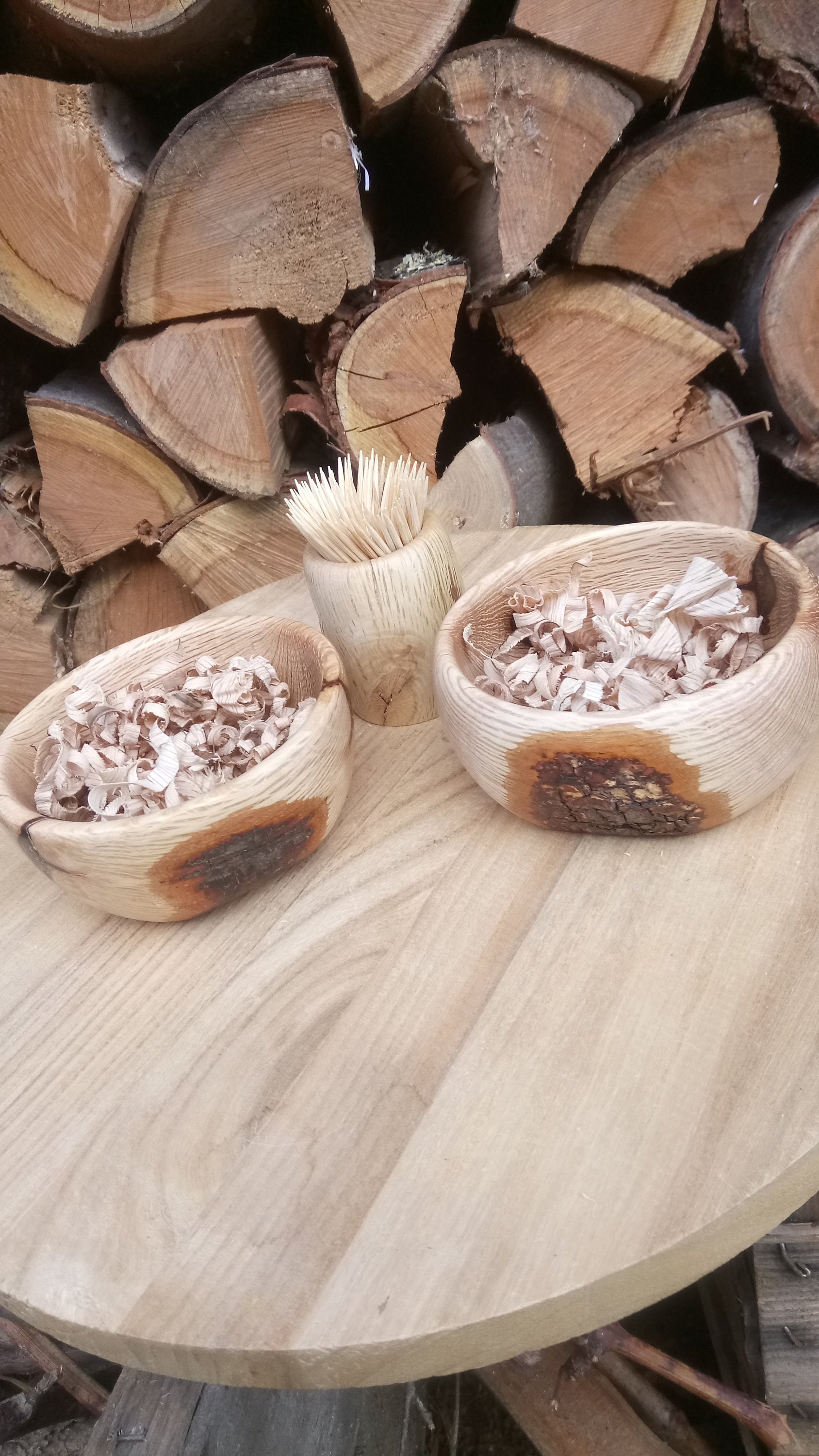 Set de Deux Petits Bols en Chêne et Un Porte Cure Dents