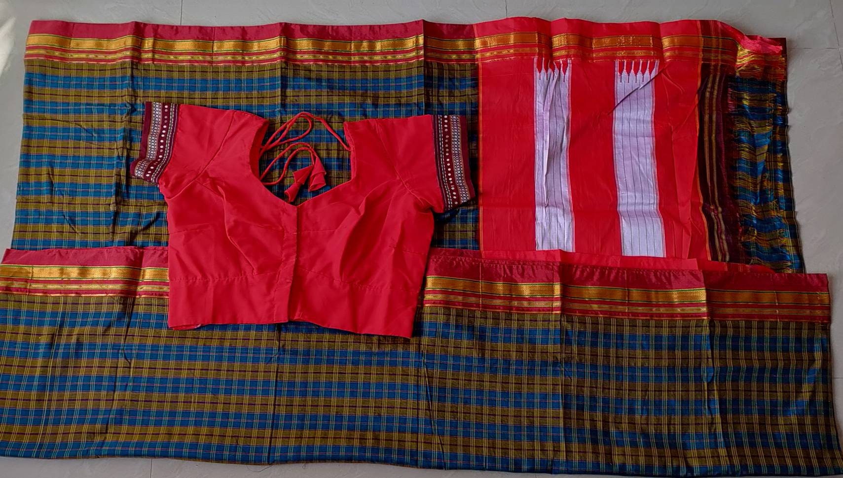 Traditional Ilkal Cotton-Silk Sarees | Handloom Sarees with Blouse Material