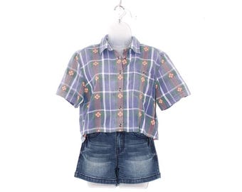 Vintage 90s Cropped Floral Plaid Shirt – Purple Check with Embroidered Flowers – Cottage core Indie Fit