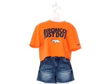 Vintage Y2K Nike Denver Broncos T Shirt – Orange Crop Top – NFL Sportswear Streetwear