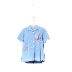 Vintage 90s Denim Shirt Light Wash Floral Embroidered Button Up Cottagecore Top