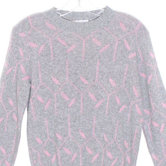 Grey and pink sweater sale