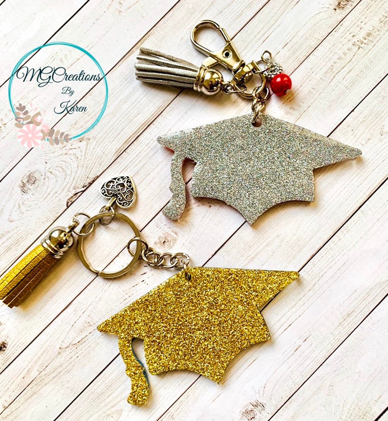bracket necklace or keychain 2019 gold drop date charm for graduation tassel