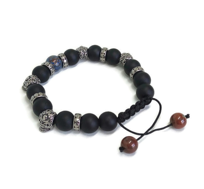 Onyx bracelet Gift for men Jewelry for men Bracelet for men Natural gemstone bracelet Skull bracelet Black beaded bracelet