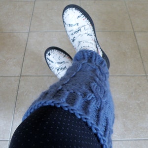 Handgestrickte Bein / Armstulpen / Boot Cuffs /Pulswärmer / Stiefelblitzer / Beinwärmer / Leg warmers / Blau Bild 6