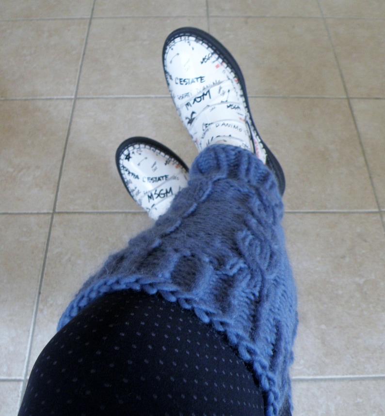 Handgestrickte Bein / Armstulpen / Boot Cuffs /Pulswärmer / Stiefelblitzer / Beinwärmer / Leg warmers / Blau Bild 6