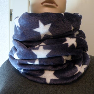 Öglehalsduk / oändlig halsduk / snood / halsduk / vinteröglehalsduk / fleece / duvblå / vit / stjärnor / julklapp