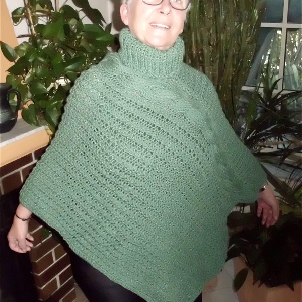 Poncho vert roseau avec tresse à la main / Cape / Elégante / étole / poncho à tricoter