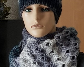 Bufanda y gorro tejidos a mano / Bufanda / Gorro / Gris / Gorros / Bufanda y gorro / Cunky / Hecho a mano / Bufanda infinita / Calentador de cuello