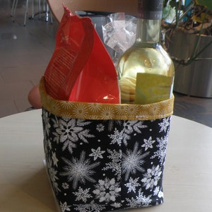 Weihnachtsutensilo / Stoffkörbchen / Aufbewahrungsbox / Verpackung / Weihnachten  / Geschenk /Deko / Lifestyle / Wohnaccessoire