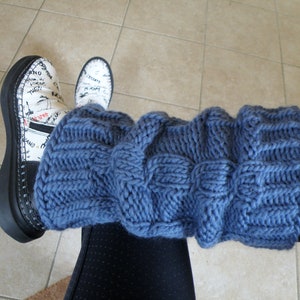 Handgestrickte Bein / Armstulpen / Boot Cuffs /Pulswärmer / Stiefelblitzer / Beinwärmer / Leg warmers / Blau Bild 9